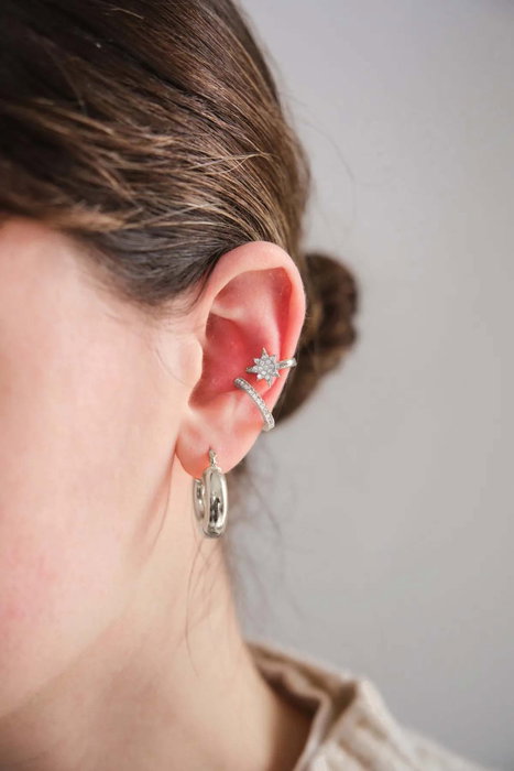 Heliophilia Silver Cuff-Pusula01 en Plateado con Circonio Heliophilia Silver Cuff-Pusula01 en Plateado con Circonio